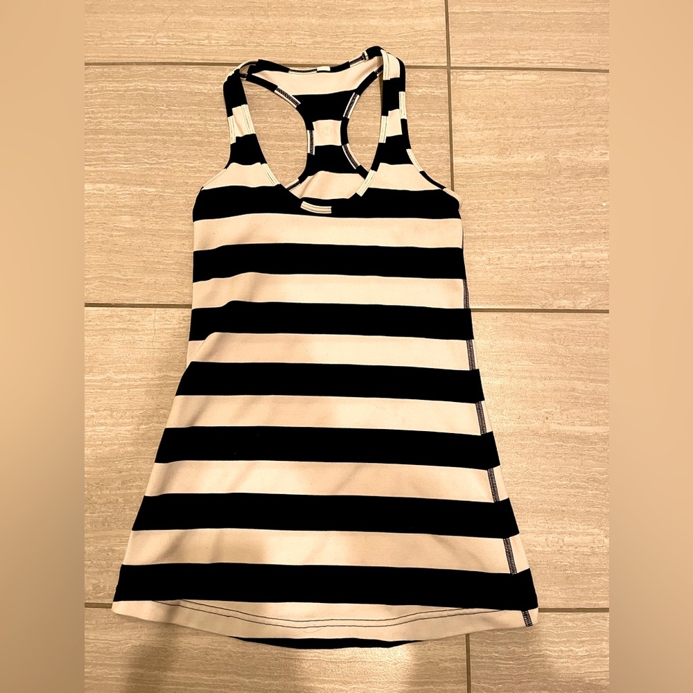 Lululemon tank top athletica